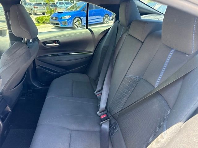 Used 2021  Toyota SE image 12