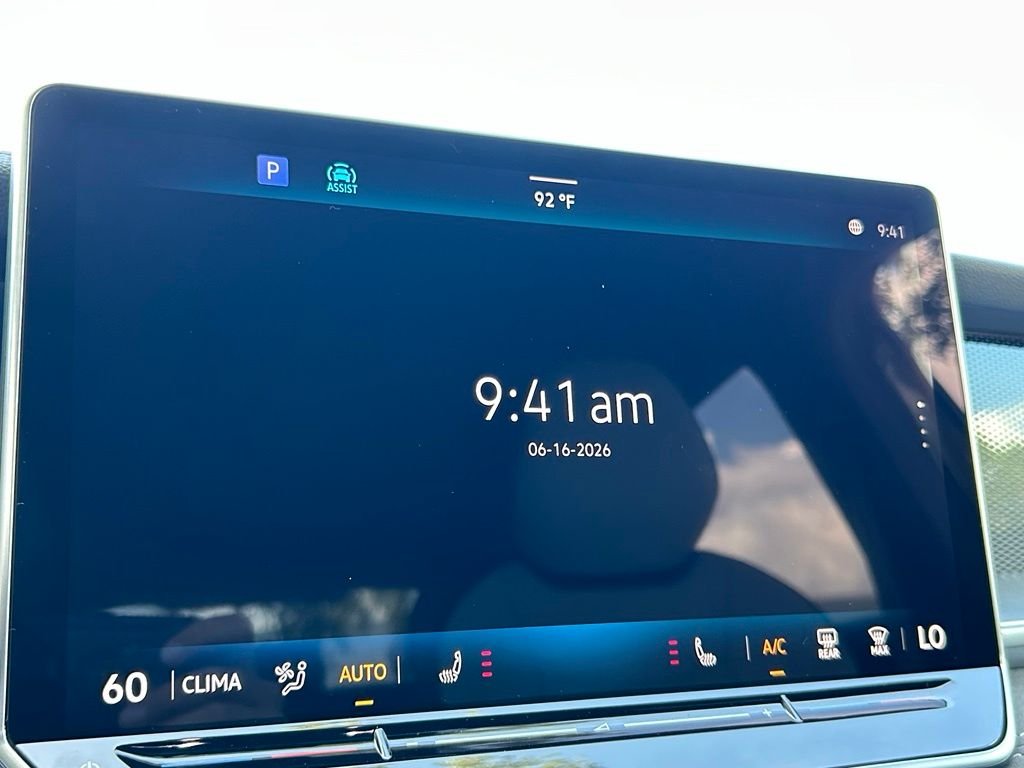 New 2026 Green Volkswagen 2.0T SE R-Line Black image 31