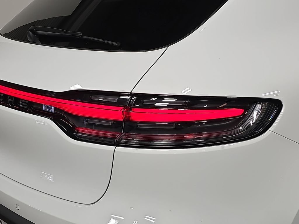 New 2026 White Porsche  image 30