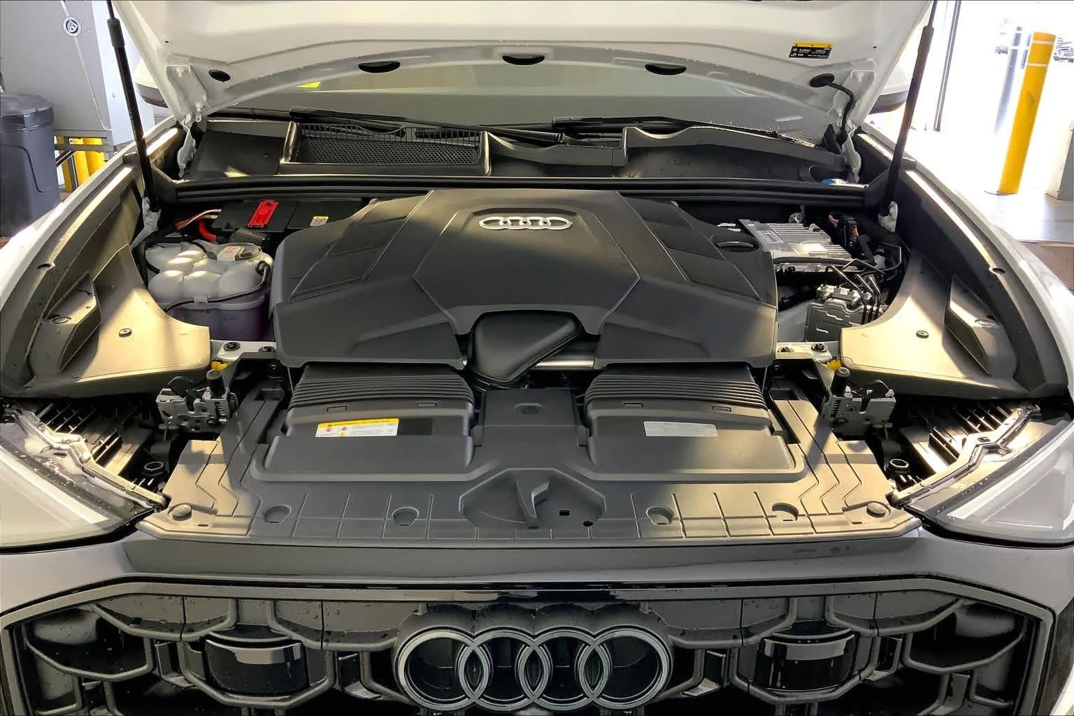New 2026 Glacier White m Audi Premium Plus image 16