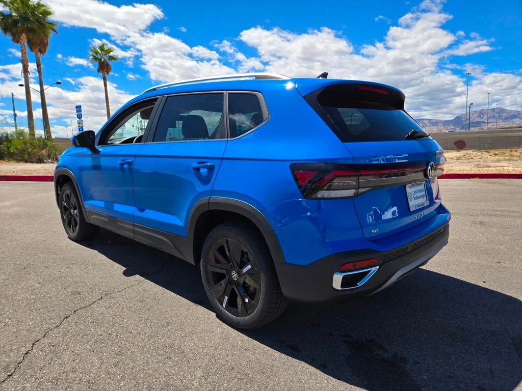 New 2026 Blue Volkswagen 1.5T SE image 3