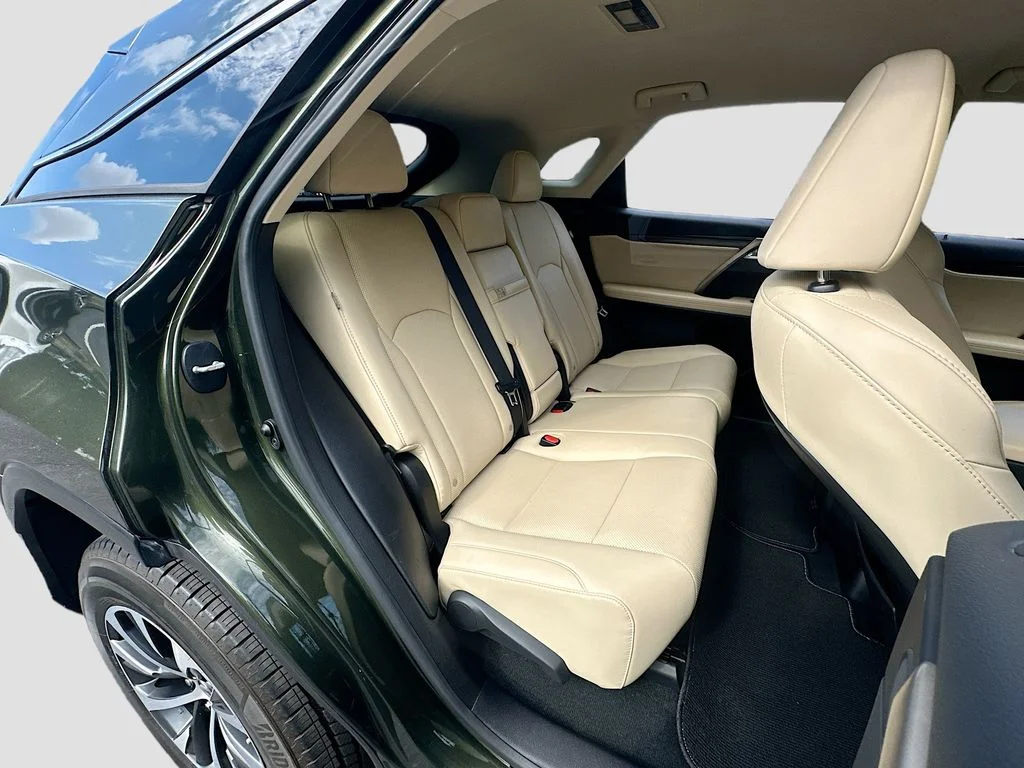 Used 2021 Green Lexus 350 image 24