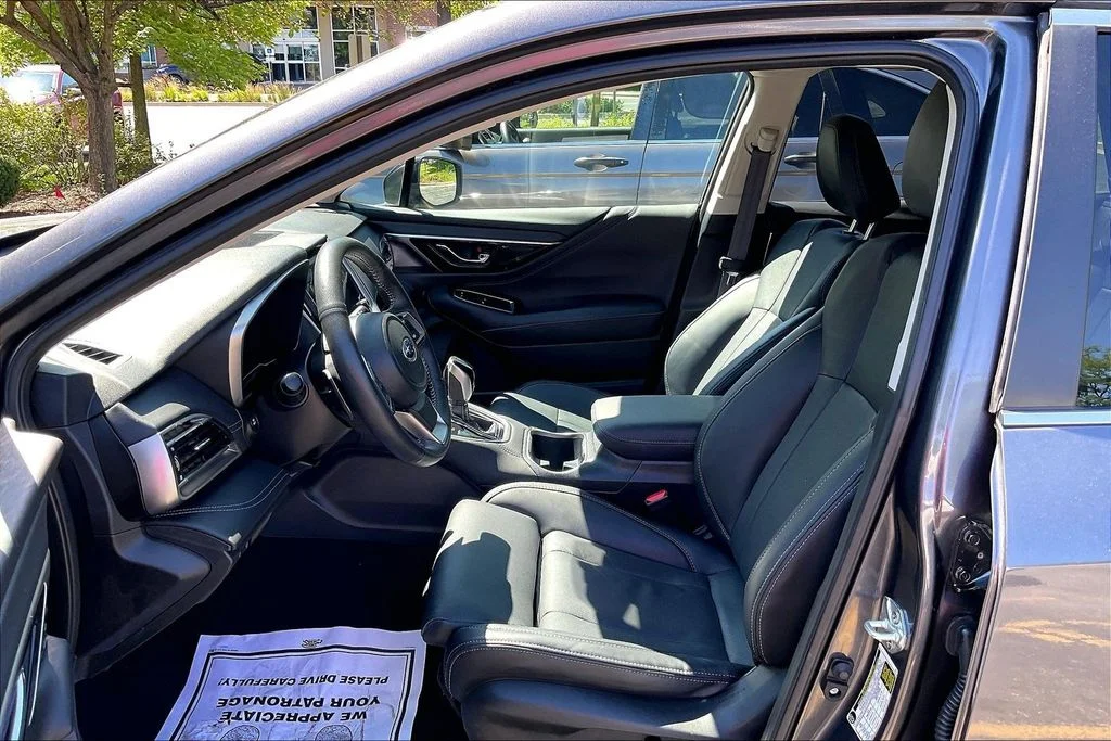 Used 2025 Gray Subaru Limited image 27