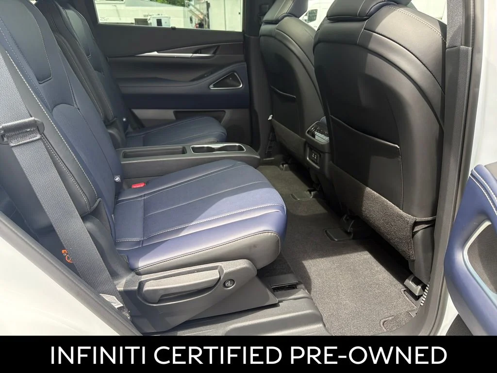 Certified Used 2026 Radiant White INFINITI SPORT image 36