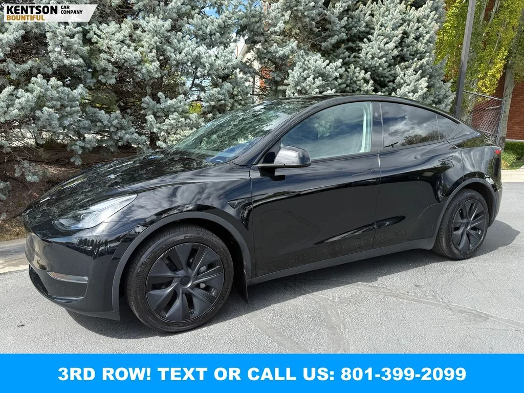 2025 Tesla Model Y Long Range Dual Motor All-Wheel Drive's photo