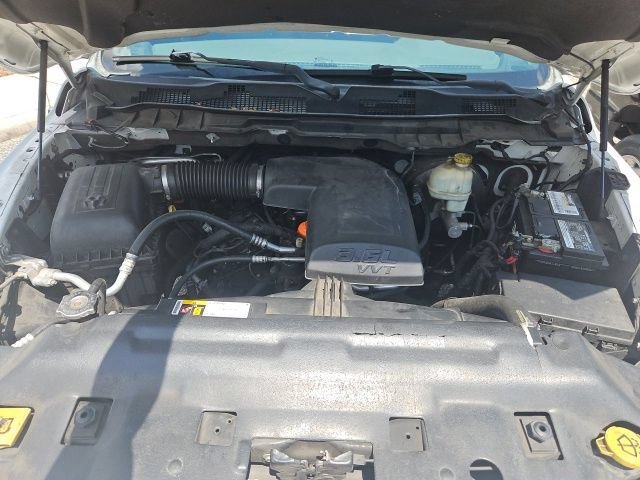 Used 2015 Bright White Clearcoat Ram Express image 21