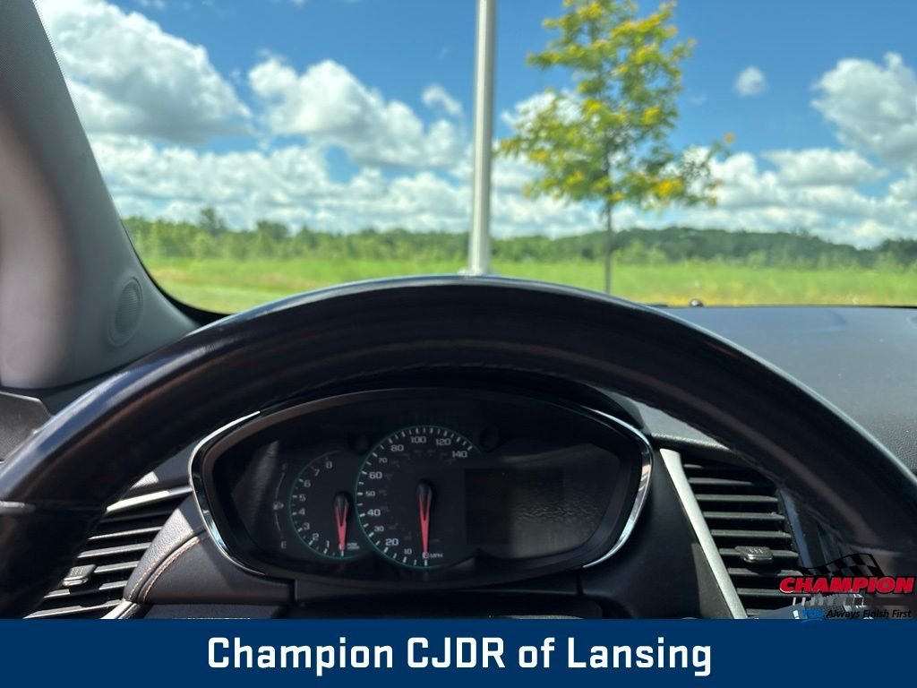 Used 2019 Blue Chevrolet LT image 16