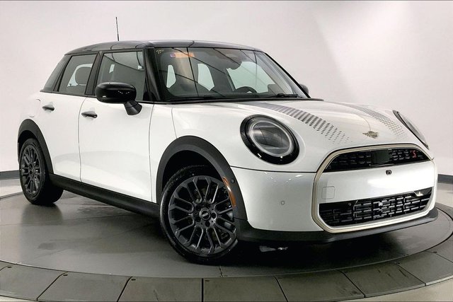 2026 MINI Cooper S Hardtop 4 Door Iconic