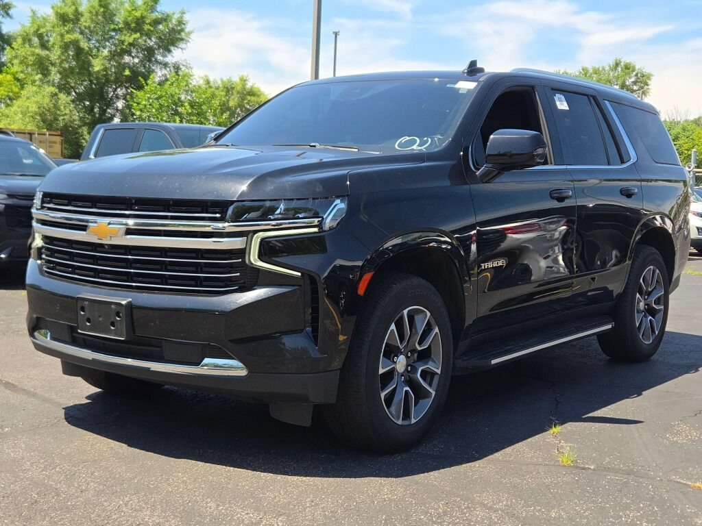 Used 2023 Black Chevrolet LT image 5