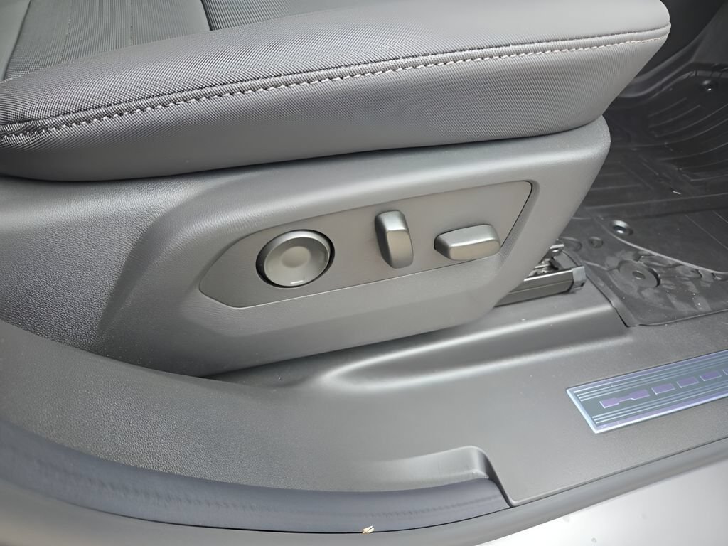 New 2026 Magnus Gray Matte GMC 3X image 8