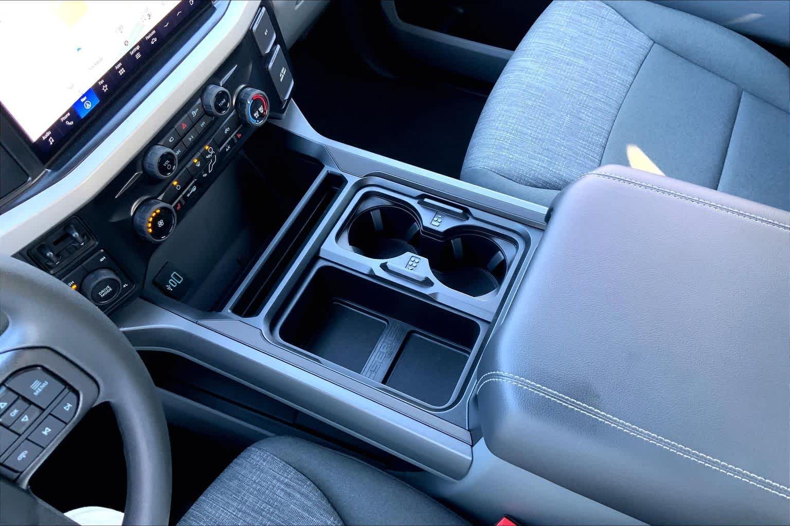 New 2026 Carbonized Gray Metallic Ford F-250® XLT image 5