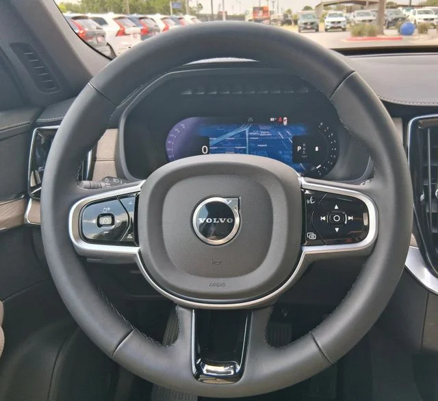 New 2026 Aurora Silver Volvo Plus image 9