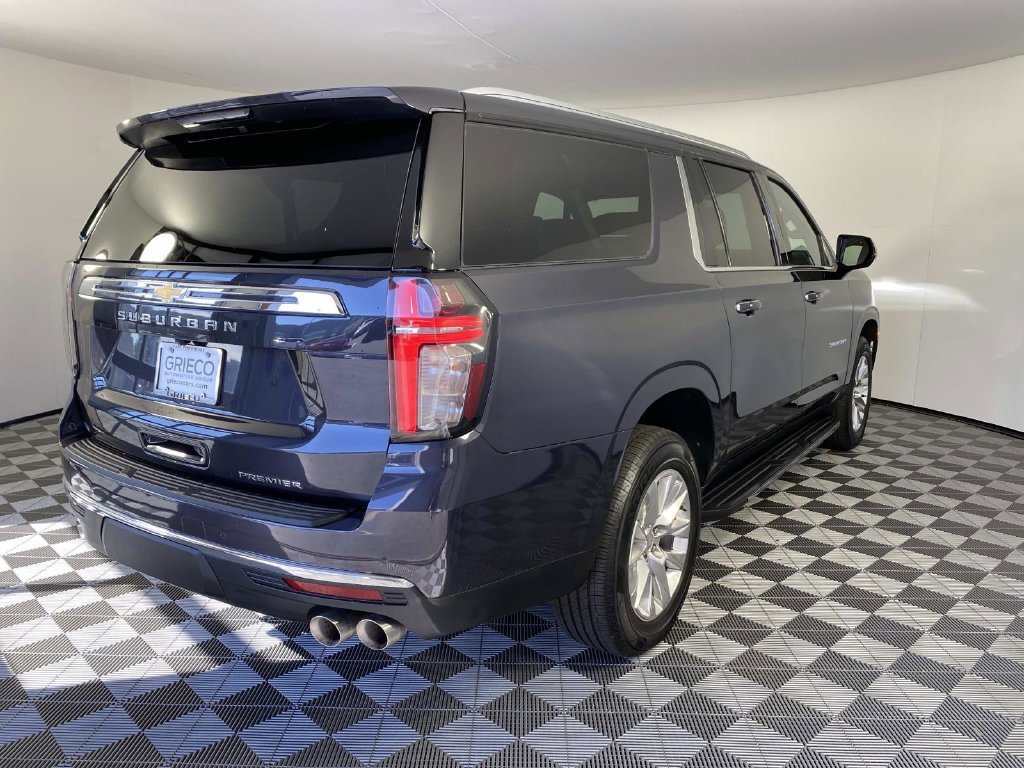 Used 2023 Gray Chevrolet Premier image 10