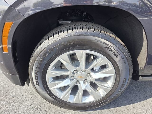 2025 Chevrolet Suburban Premier - Photo 5