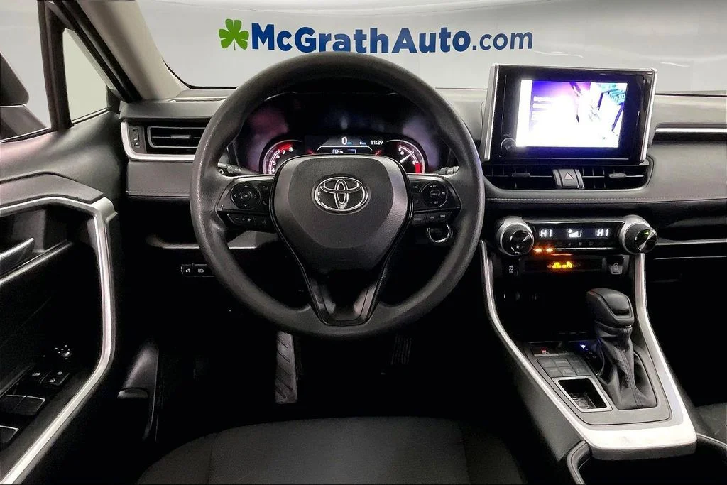Used 2025 Silver Toyota XLE image 7