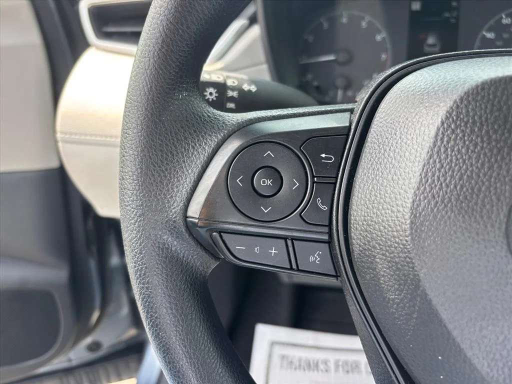 Used 2024  Toyota L image 15