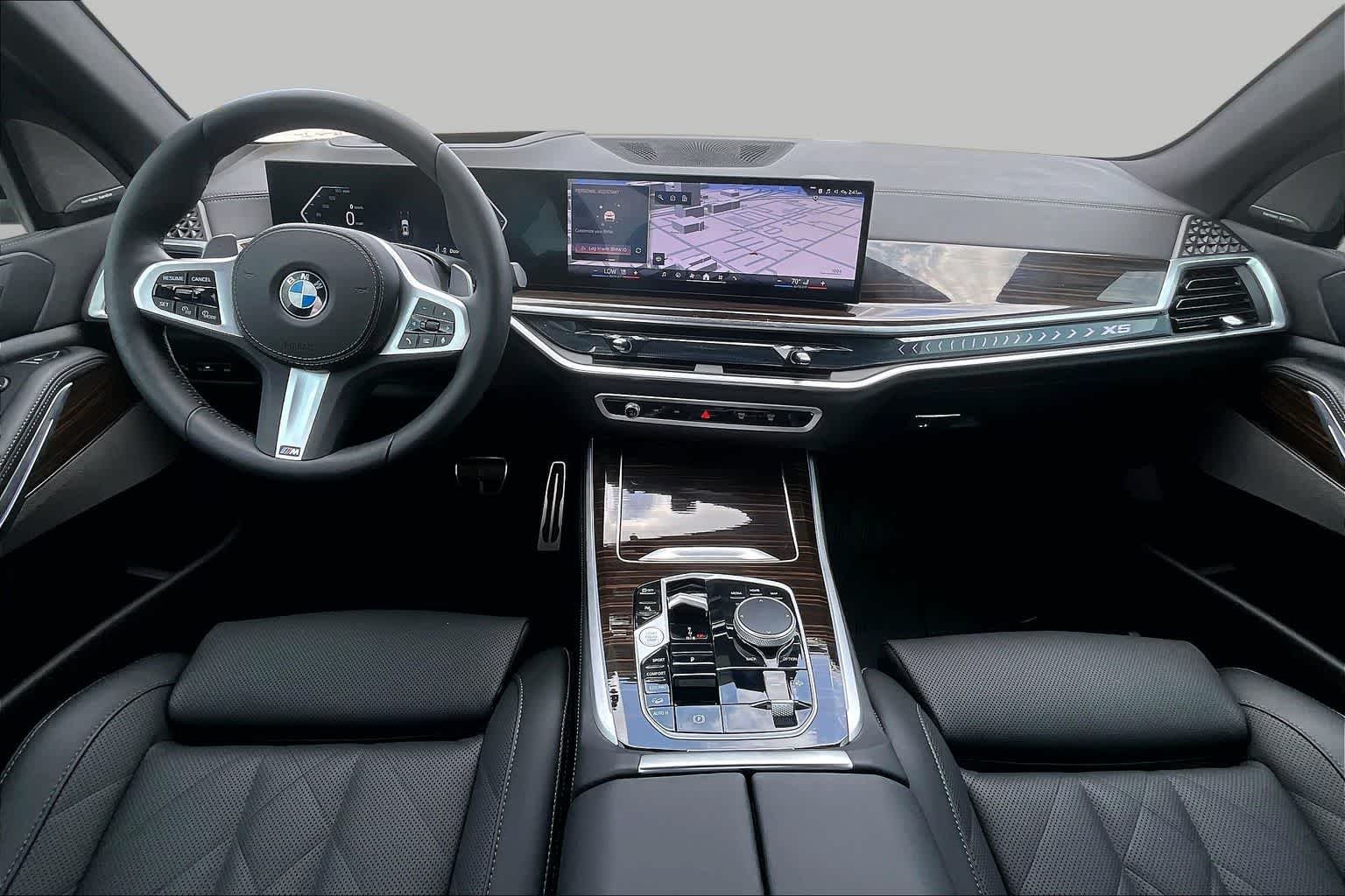 Used 2026 Alpine White BMW xDrive40i image 14