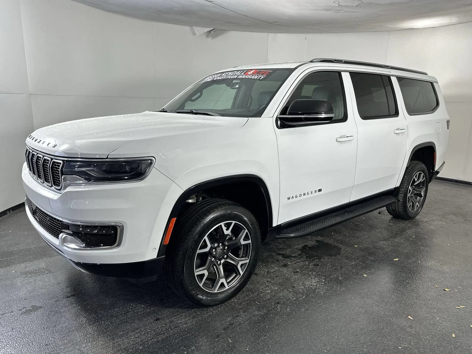 Used 2024 White Jeep Series III image 4