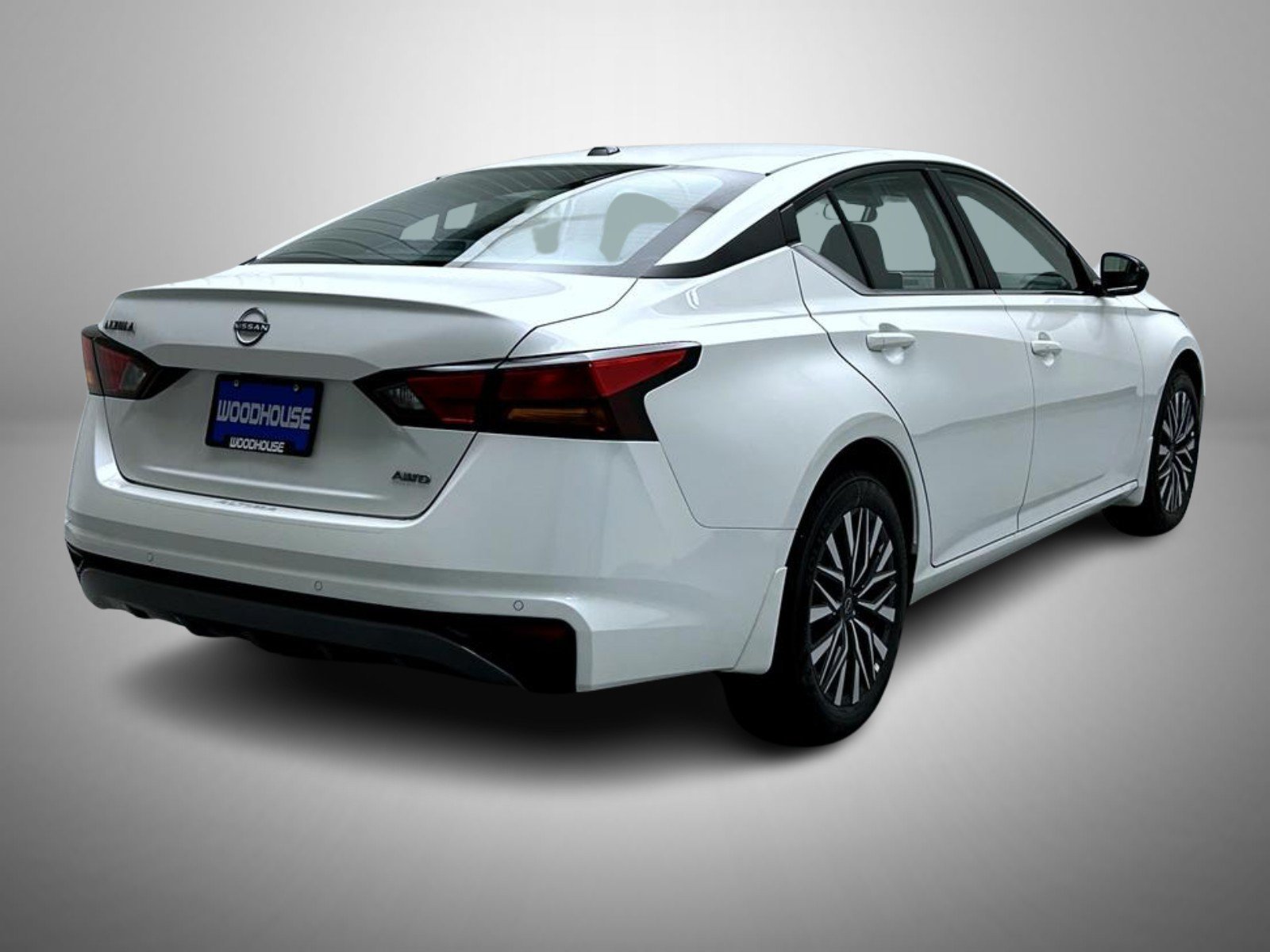 New 2026 Pearl White Nissan 2.5 SV image 5