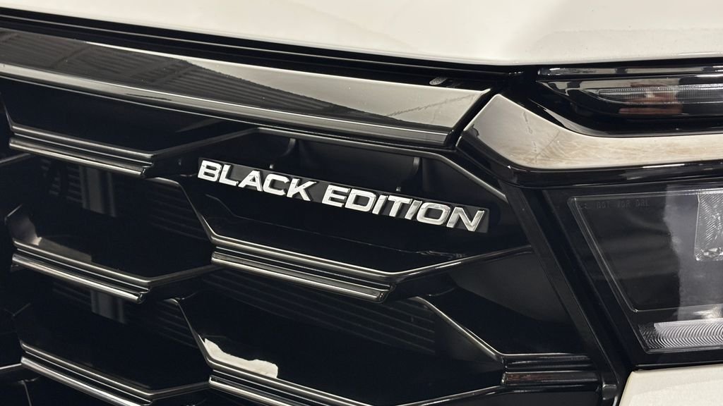 Used 2025 White Honda Black Edition image 3