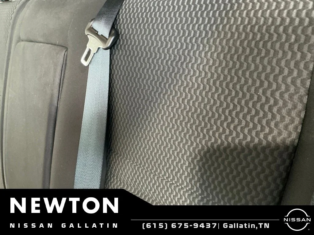 Used 2020 Brilliant Silver Metallic Nissan S image 10