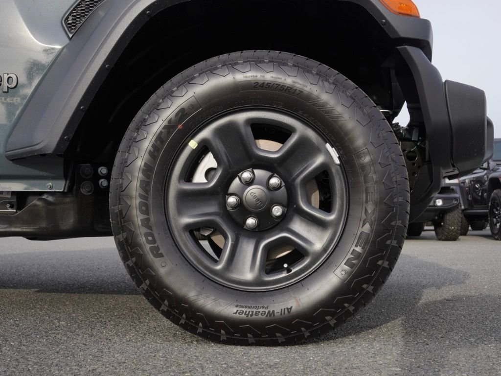 New 2026 Anvil Clear-Coat Exterior Paint Jeep Sport image 9