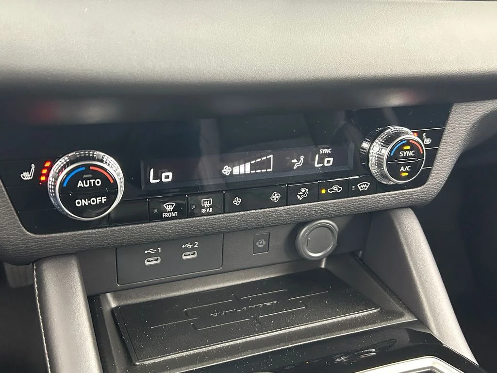 2025 Mitsubishi Outlander Trail Edition - Photo 25