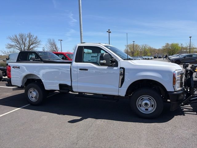 New 2026 Oxford White Ford F-250® XL image 4