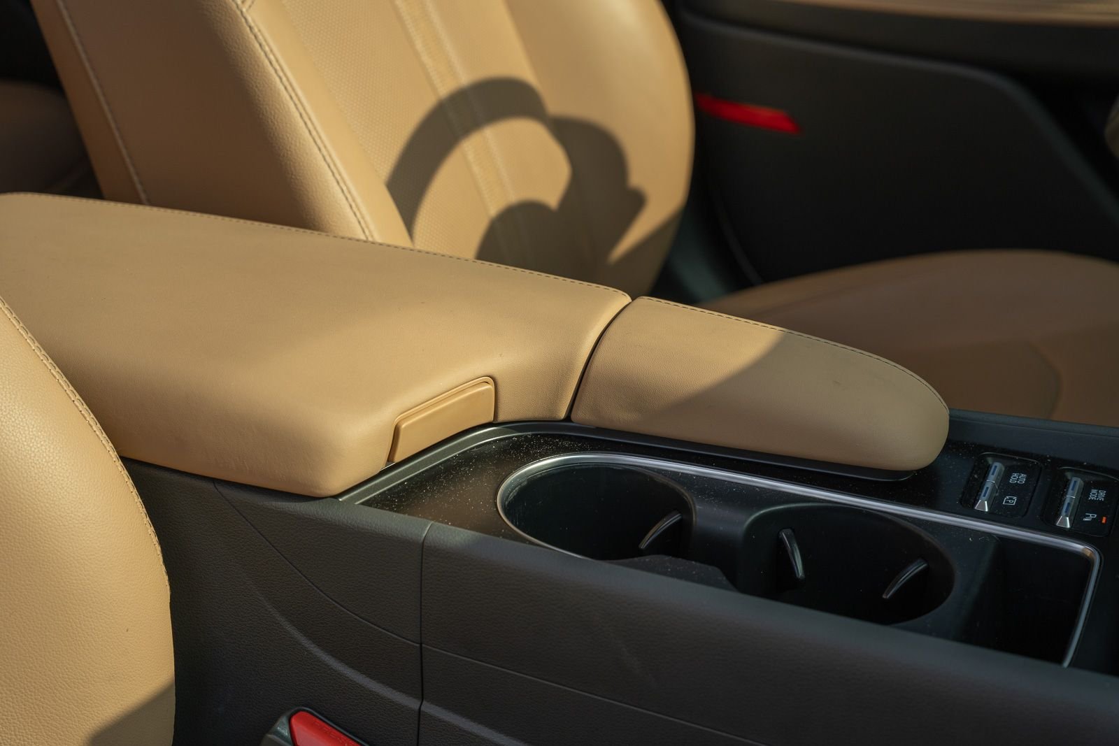 2024 Hyundai Sonata Hybrid Limited - Photo 16