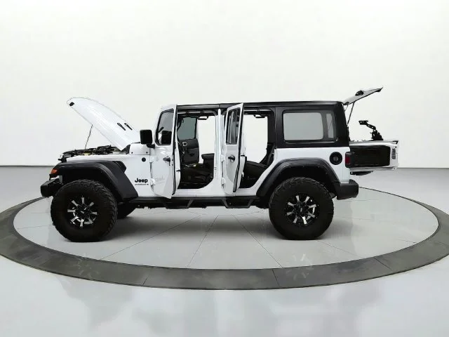 Used 2023 White Jeep Sport S image 13