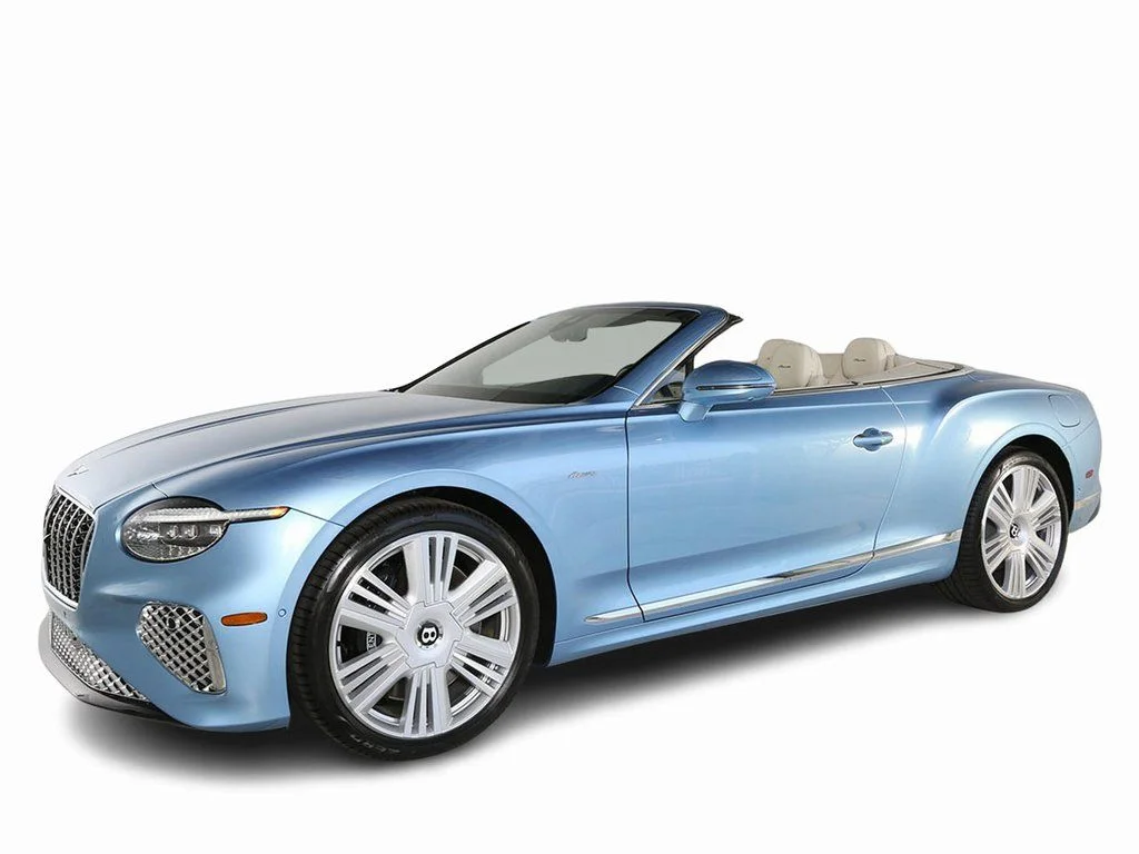 Used 2026  Bentley Azure image 13