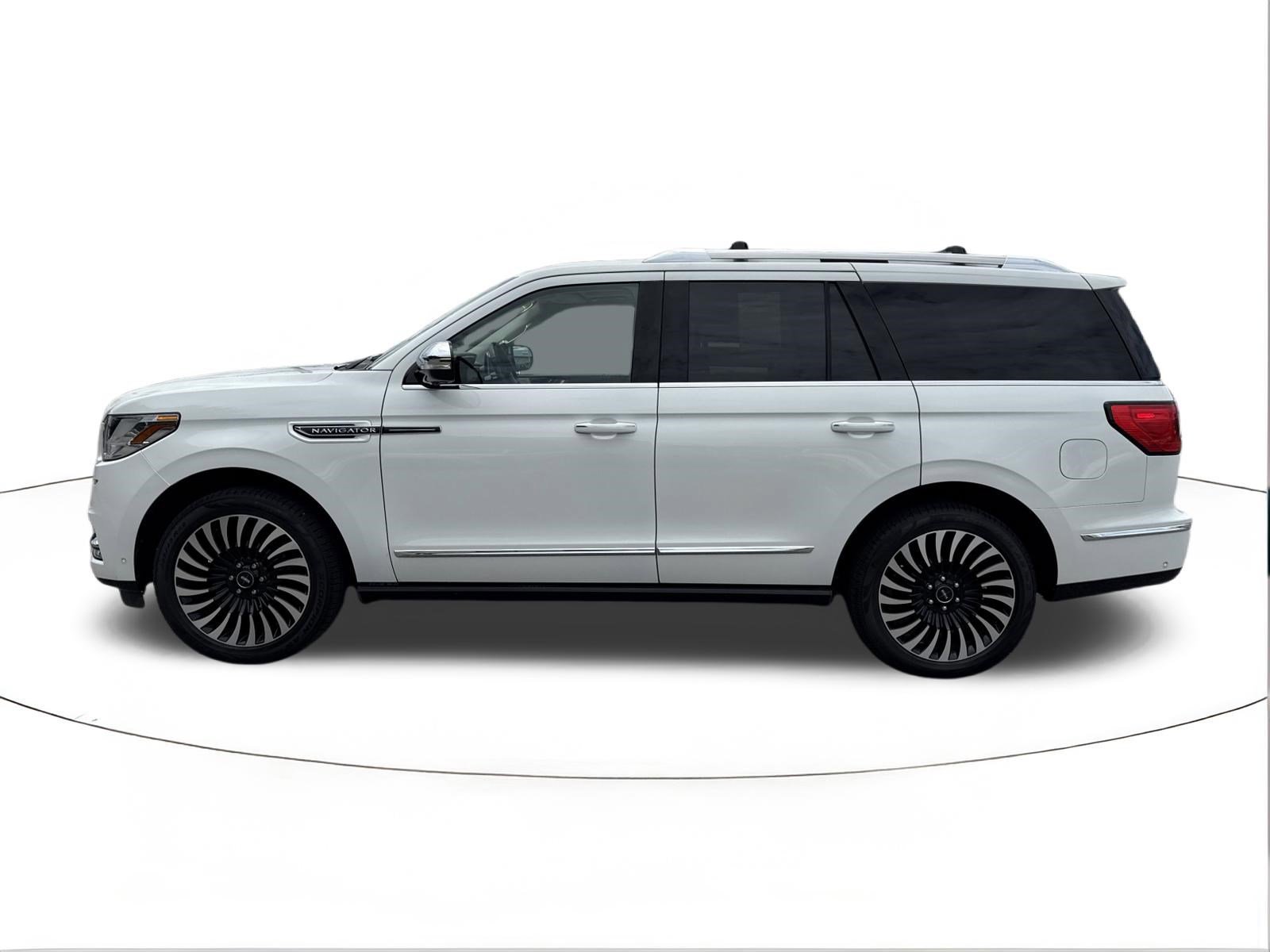Used 2021 Pristine White Lincoln Black Label image 6
