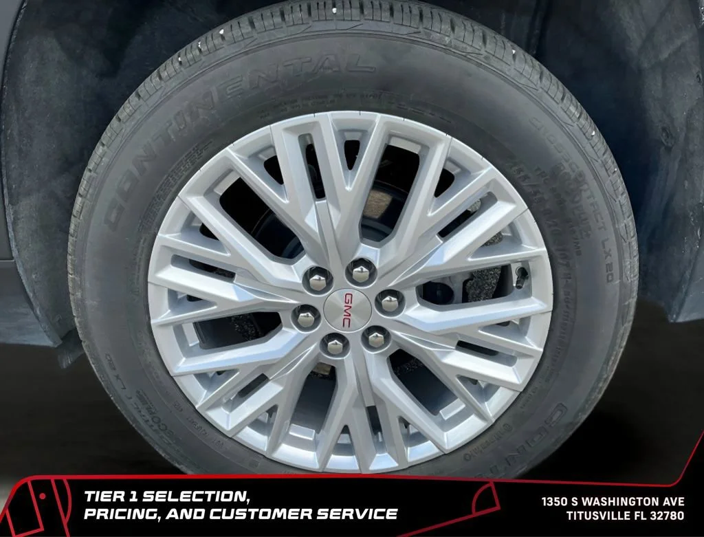 New 2026 Sterling Metallic GMC Elevation image 24