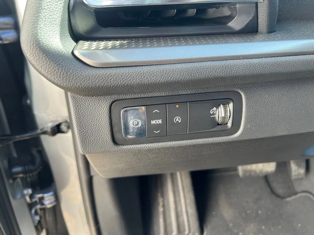New 2026 Sterling Gray Metallic Chevrolet LT image 11