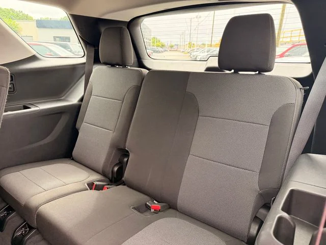 Used 2020 Black Chevrolet LS image 23