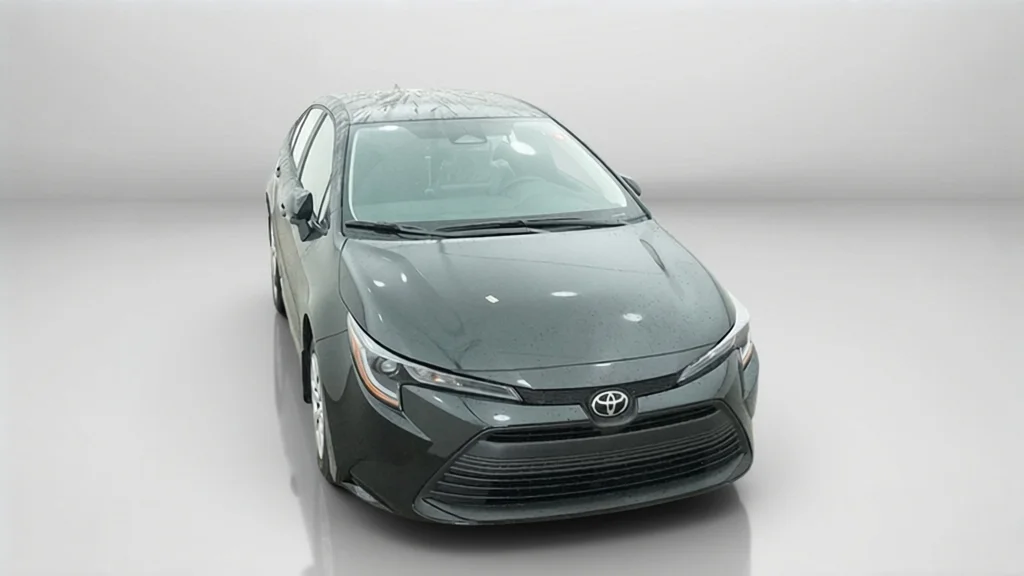 New 2027 Inked Toyota LE image 5