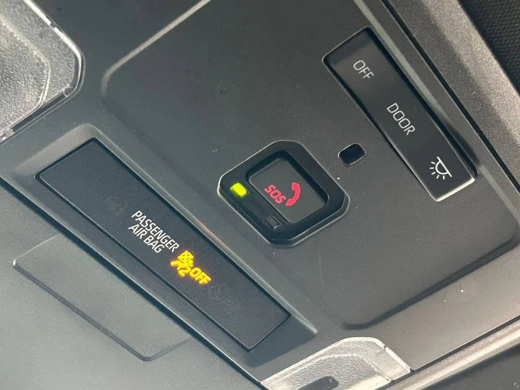 Used 2025 Underground Toyota SR5 image 37