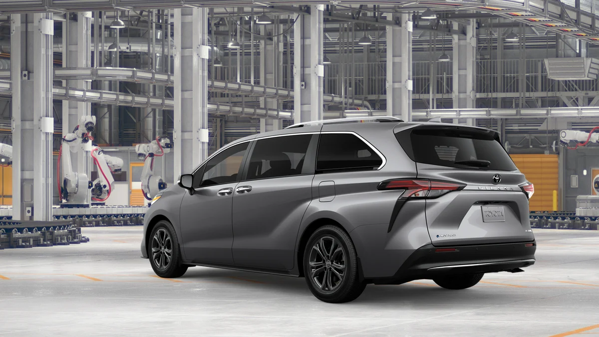 New 2026 Heavy Metal <sup>1</sup> Toyota Platinum image 8