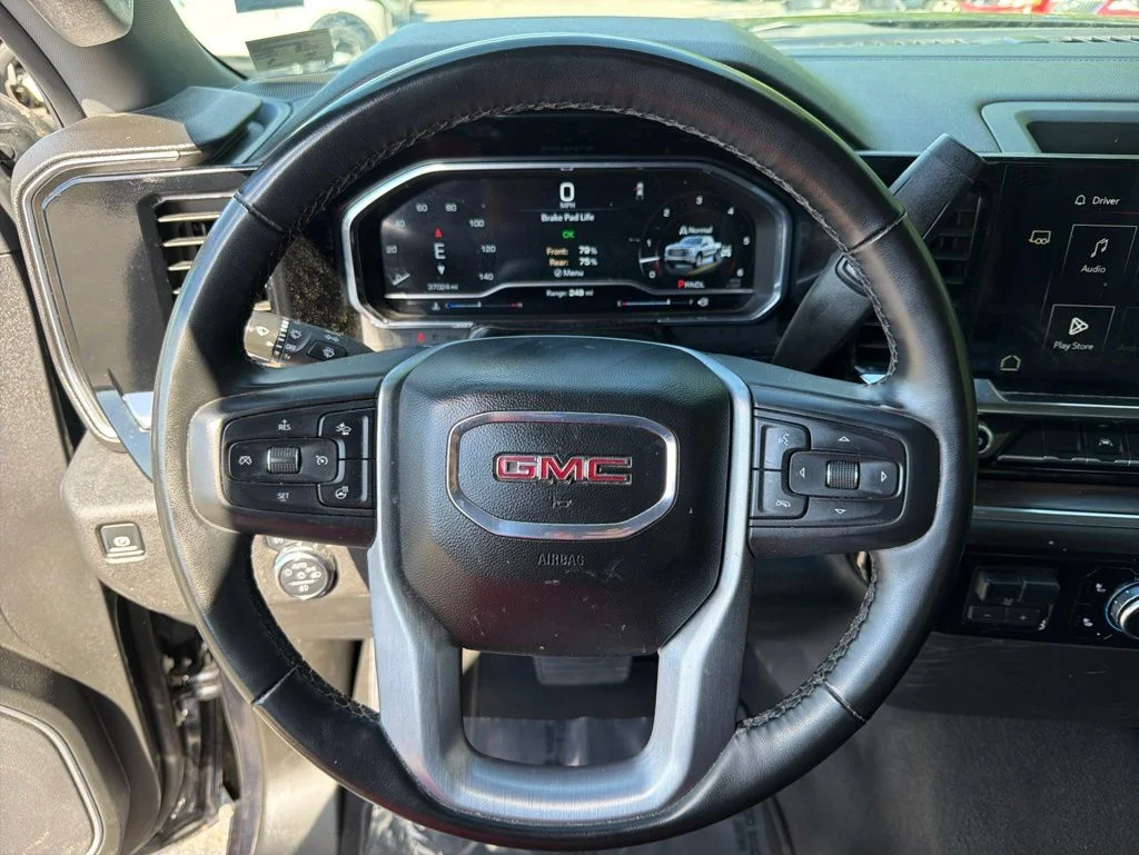 Used 2025 Silver GMC SLT image 17