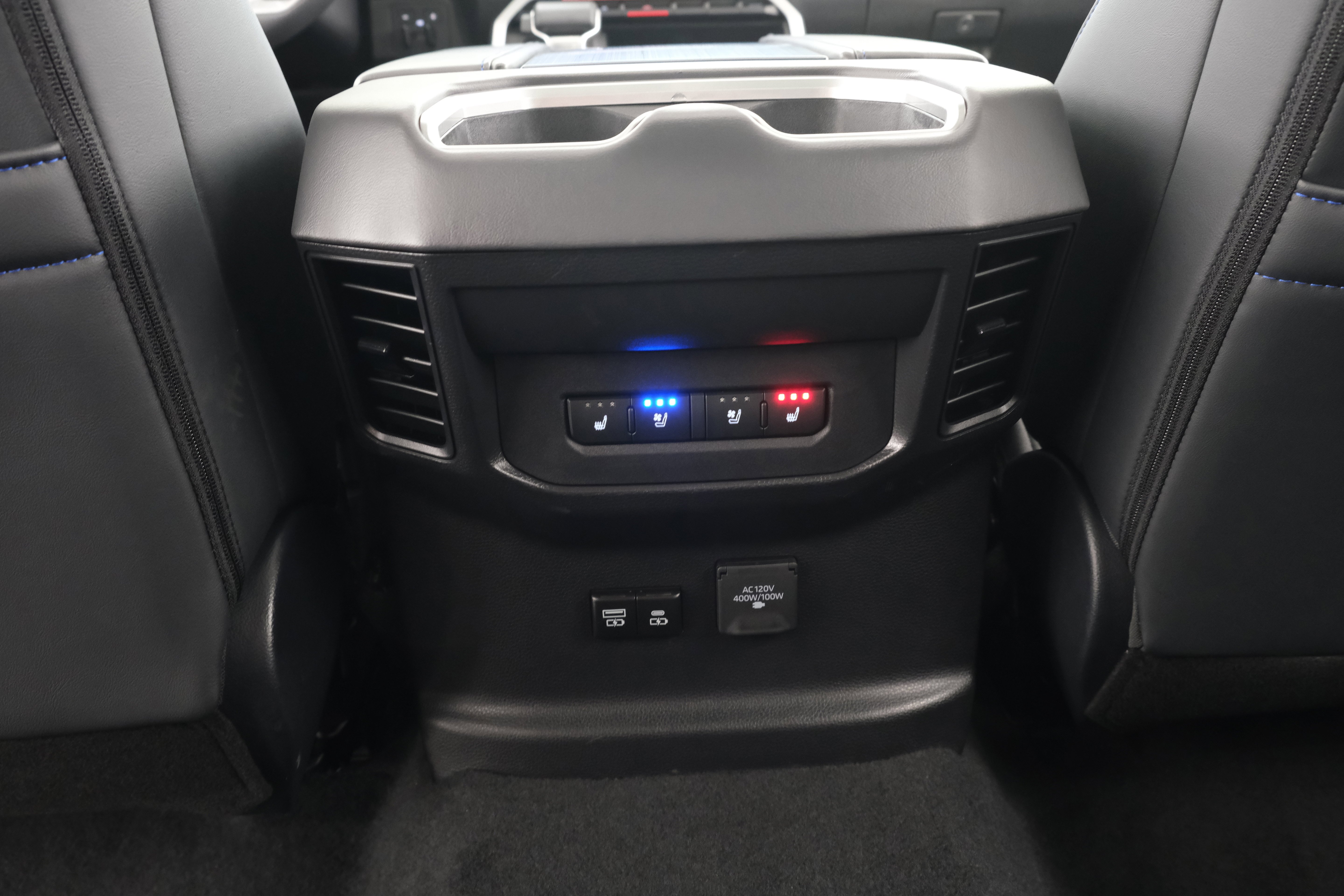 2025 Toyota Tundra Platinum - Photo 40