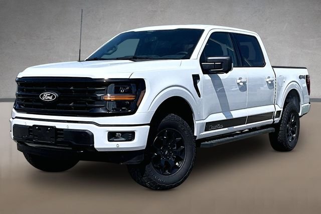 New 2026 Oxford White Ford XLT image 1