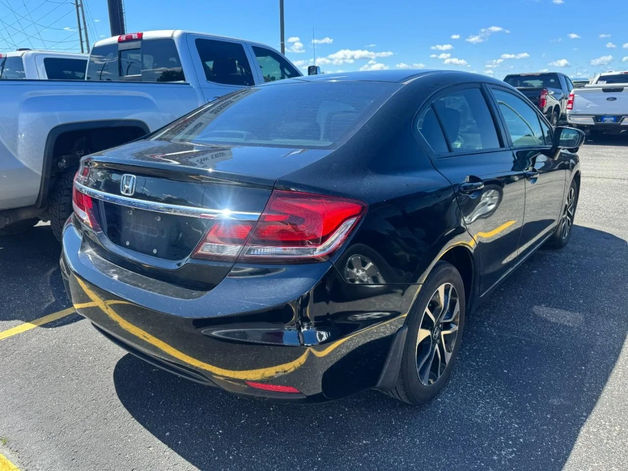 Used 2015 Crystal Black Pearl Honda 4dr CVT EX image 10