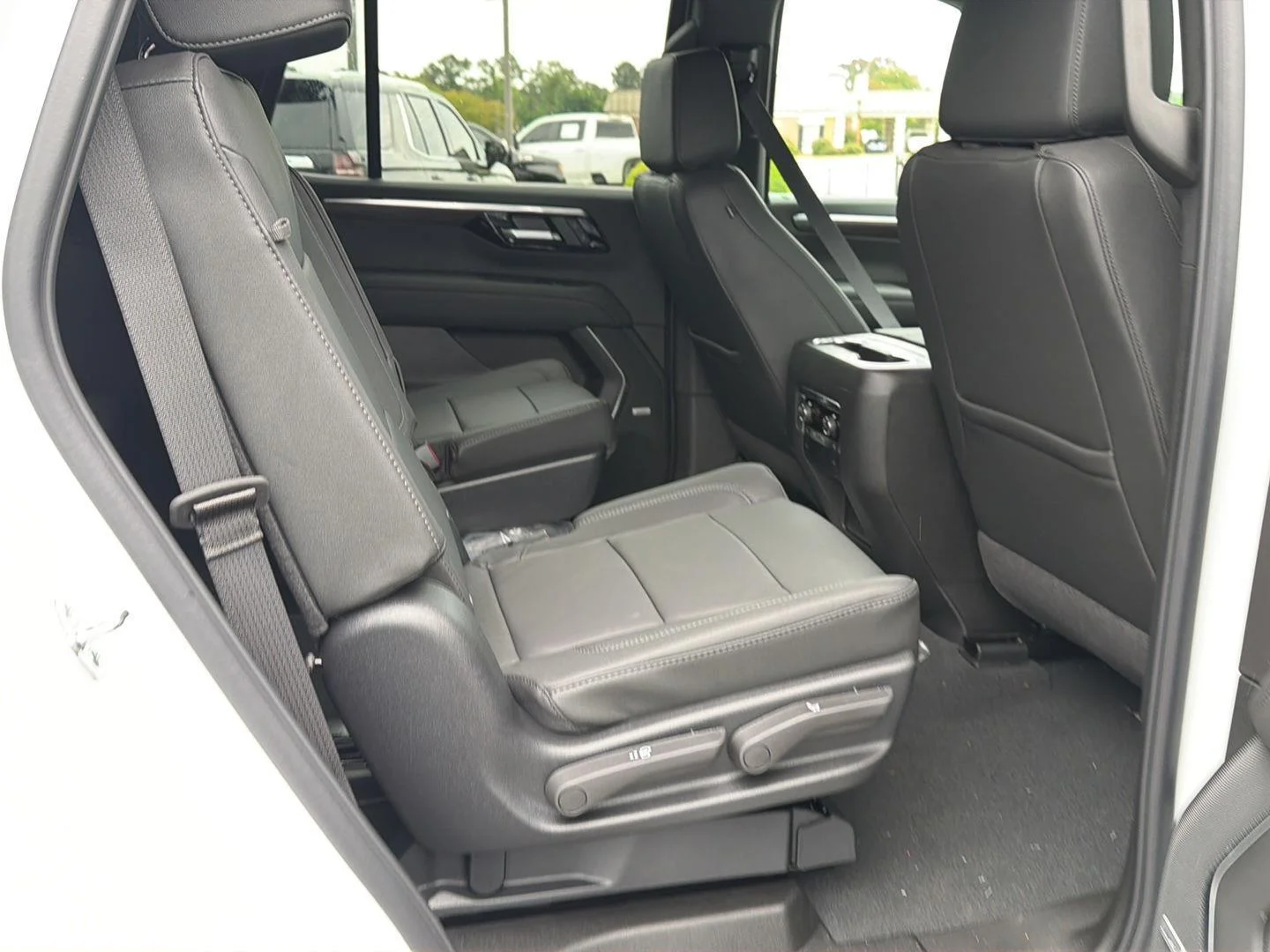 New 2026 Summit White Chevrolet LT image 14