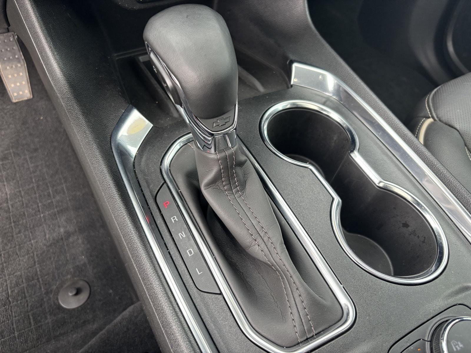 Used 2023 Black Metallic Chevrolet Premier image 26