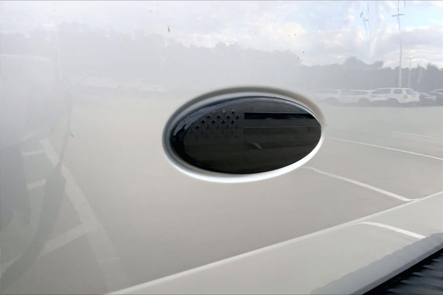Used 2006 Silver Metallic Ford FX4 image 7