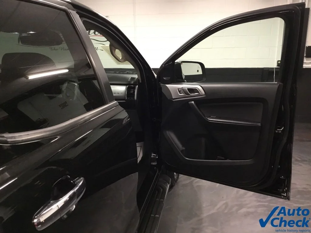 Used 2019 Black Ford XLT image 45