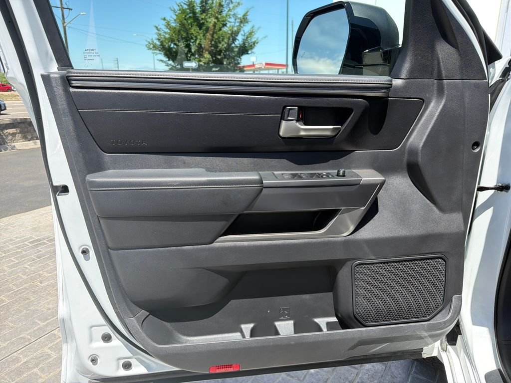 Used 2025 Ice Toyota SR5 image 10