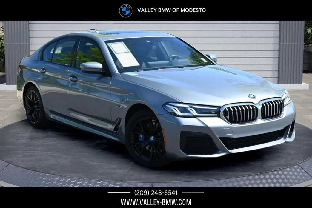 2023 BMW 5 Series 530e xDrive iPerformance Sedan's photo