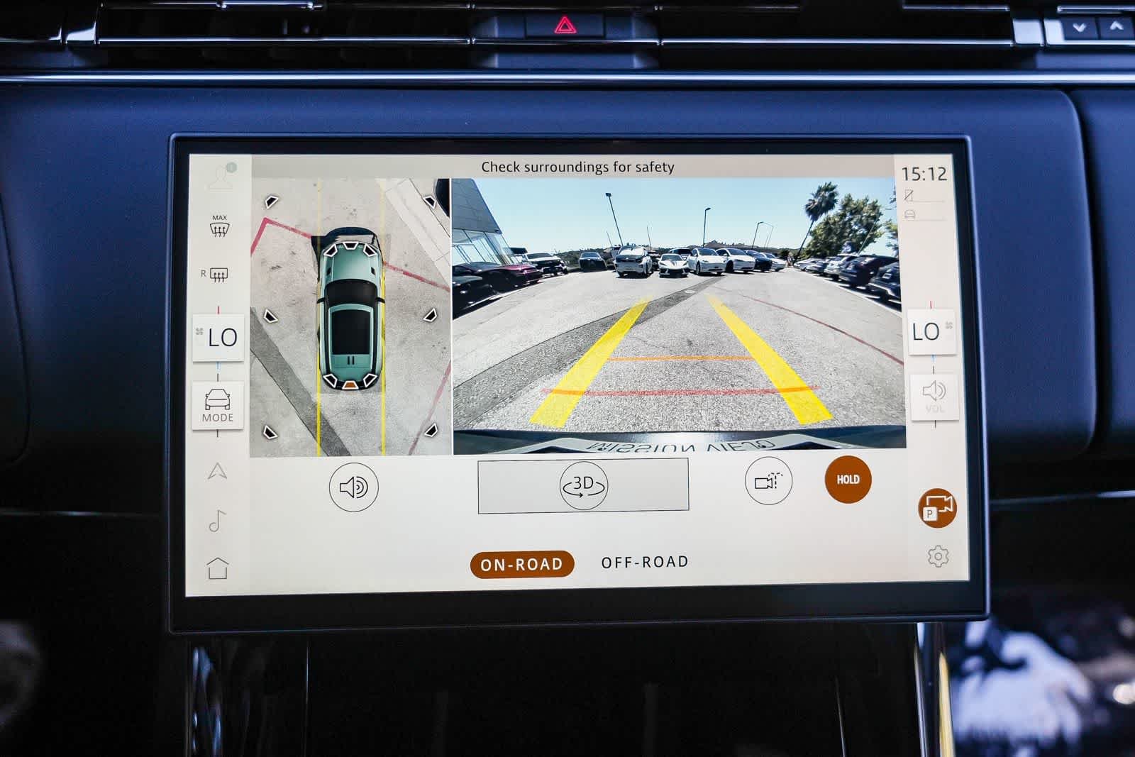 New 2026 Borasco Grey Land Rover SE image 24