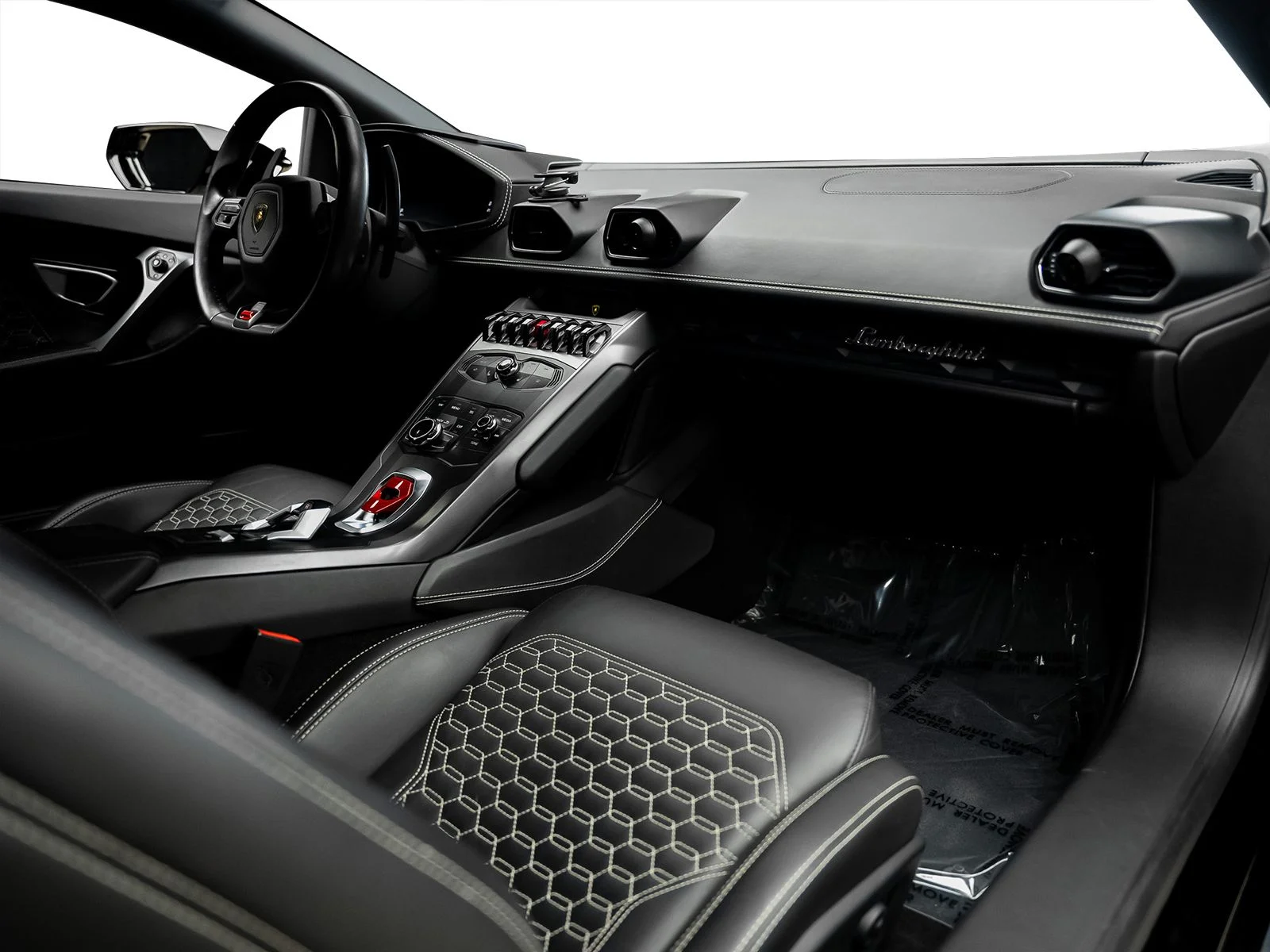 Used 2017 Black Lamborghini  image 2